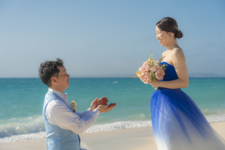 青から白のグラデーション