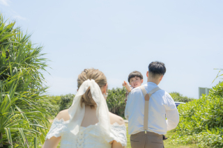 宮古島でのファミリーフォトウェディングで特別な体験を