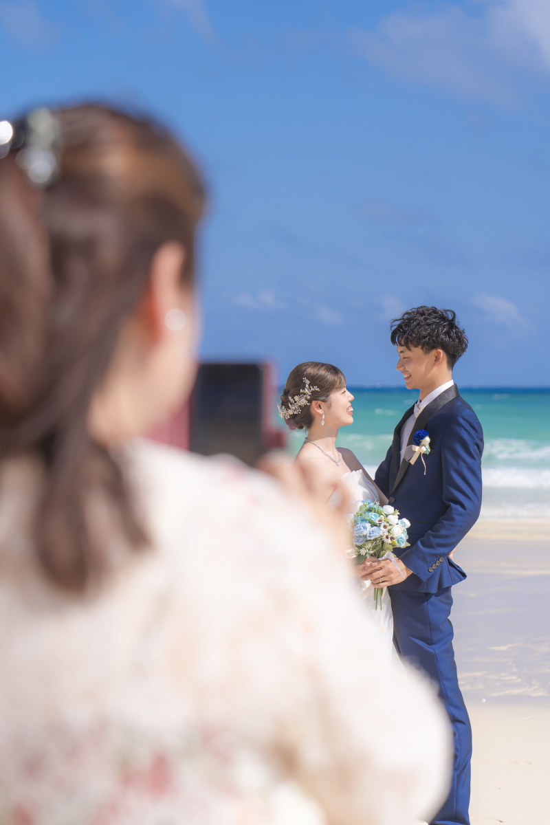家族で楽しむ宮古島フォトウェディング｜大切な人たちと叶える特別な一日