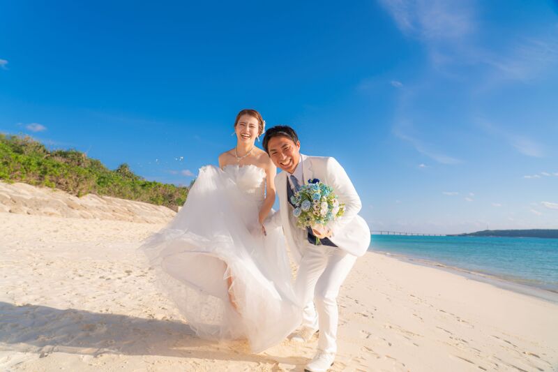 新郎新婦ペアで楽しむ♡10月の宮古島コーディネート例