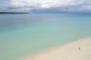 ドローン撮影で叶う！ロケ地は美しいビーチで♪