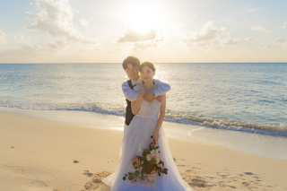 宮古島でのフォトウェディングでポーズにこだわろう！