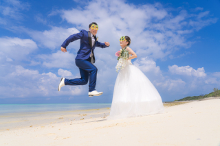 土日祝も追加料金なしだから、旅行中のお好きなタイミングで撮影OK！