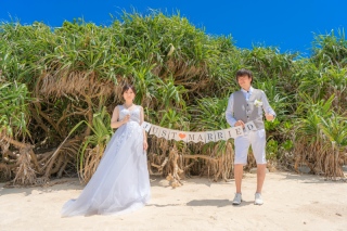 宮古島のフォトウェディングにぴったりの撮影アイテム