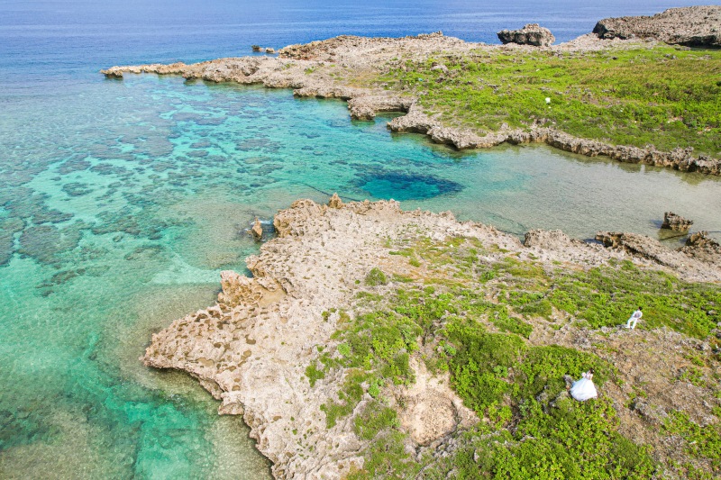 入り組んだ海岸線も