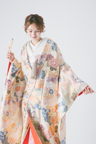 新作✿色打掛✿入荷いたしました【短冊桐菊文】