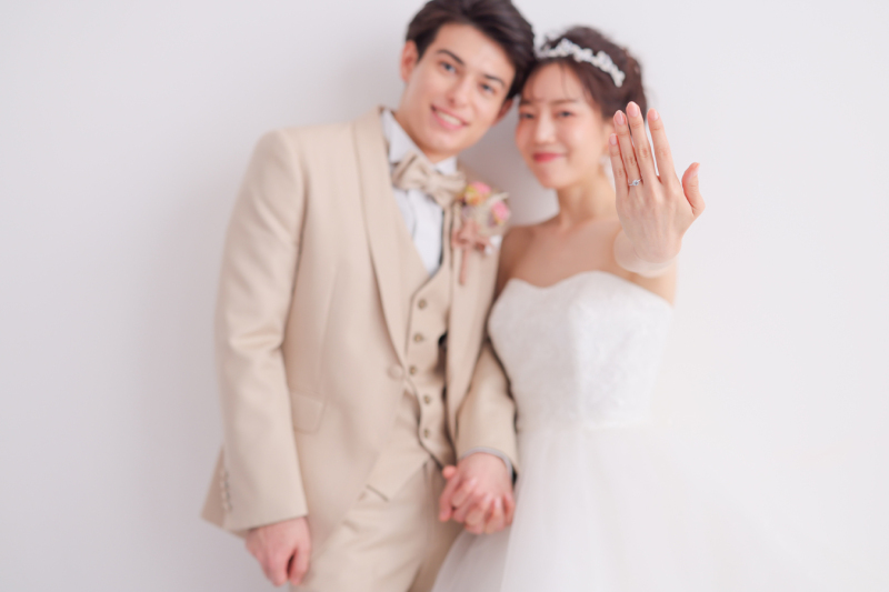 【NEW】スタジオ写真紹介　-ウェディングドレス-