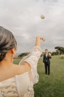 前撮りでキャッチボール??