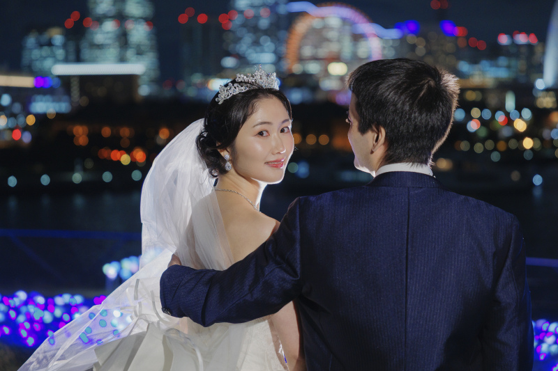 雪降る大桟橋夜景ロケーション！