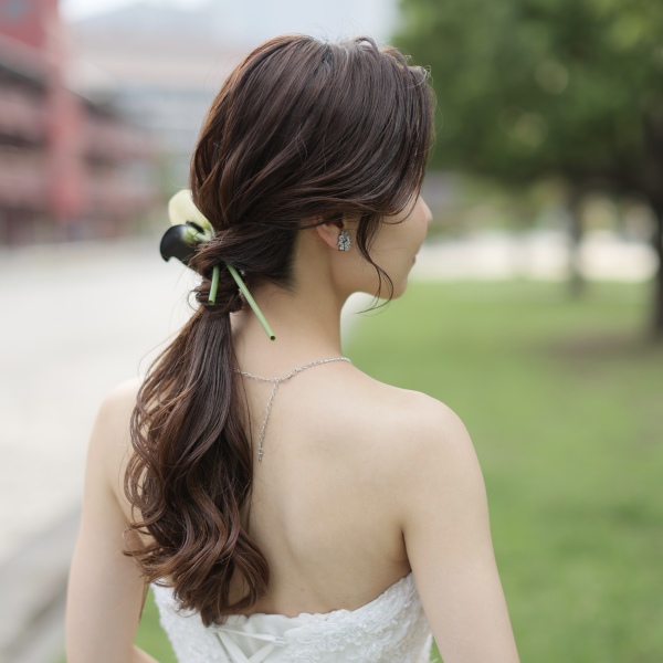 ロケーション撮影のヘアスタイル