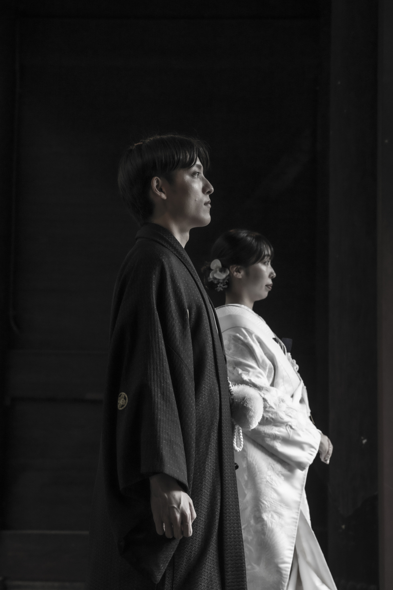雨の日の妙本寺
