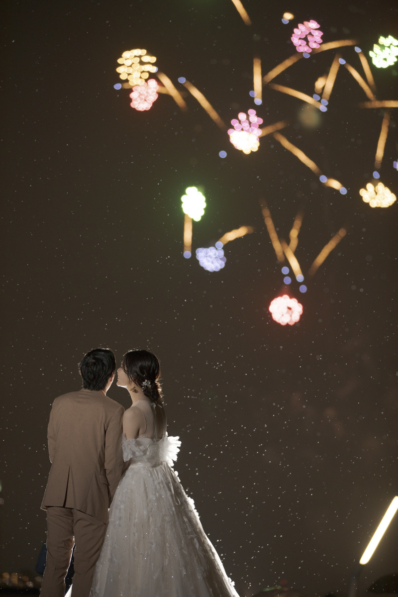 横浜開港祭の花火と一緒に