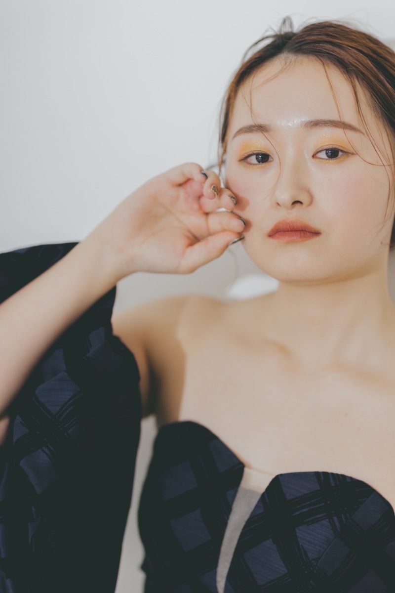 カラードレスのヘアメイクポイント