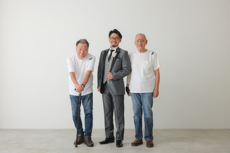 洋装ハウススタジオで家族フォト!