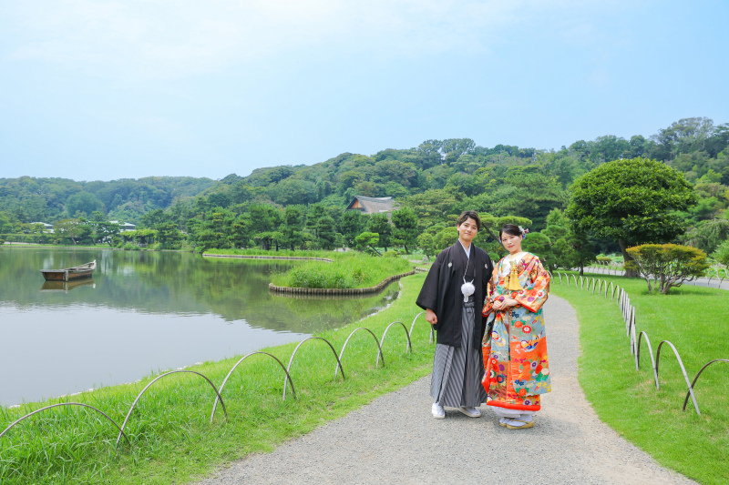 季節のお花を纏って 新緑に映える彩り豊かな色打掛 photo by 谷澤明美