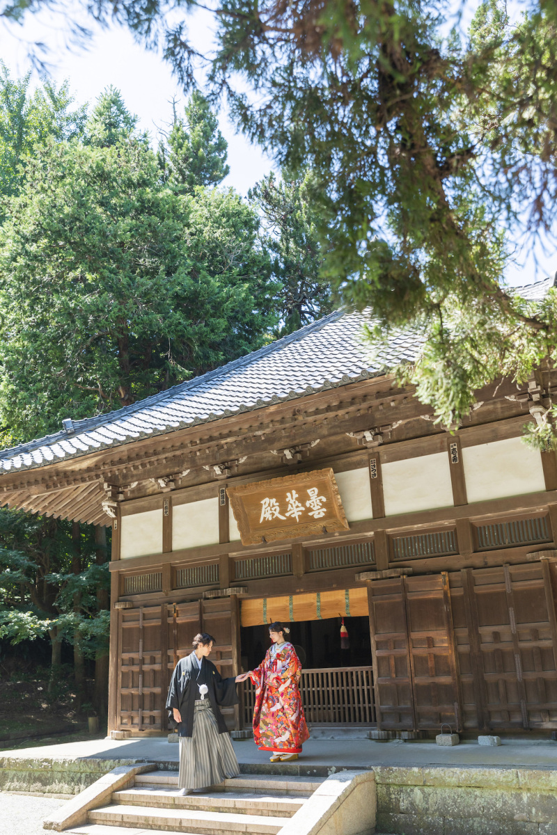 浄智寺でウエディングフォト【鎌倉寺社ロケーション】