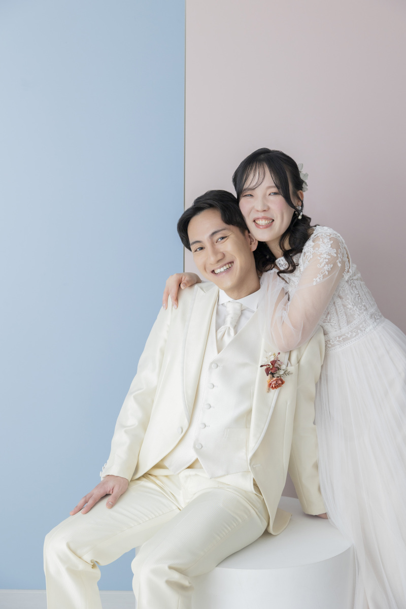 お花と光に包まれて。お二人の個性が光るナチュラルフォト