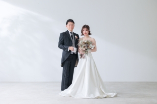 様々な背景を使って！〜洋装ハウススタジオ〜