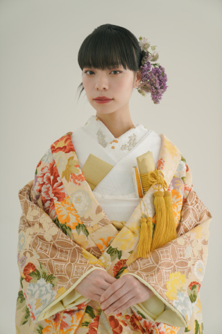 横浜駅前店に新作色打掛入荷しました!