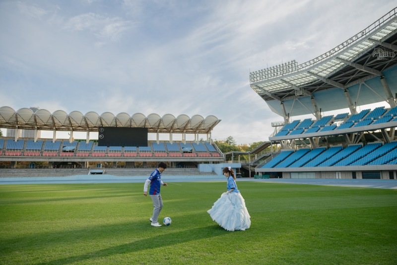 スタジアムロケーションでウェディングフォト!