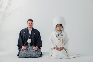 白背景&times;白無垢&times;紋付袴