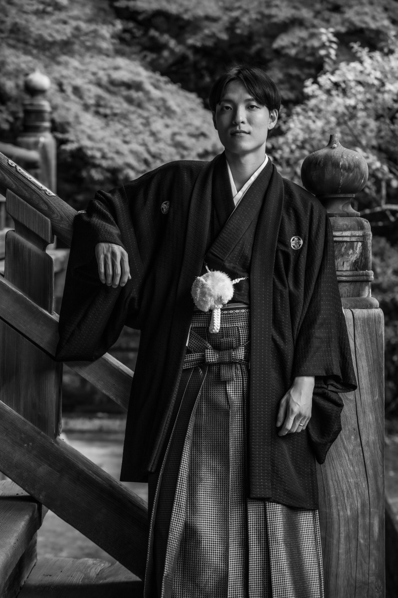 雨の日の妙本寺