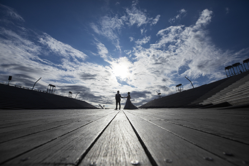 青空背景に爽やかな大桟橋