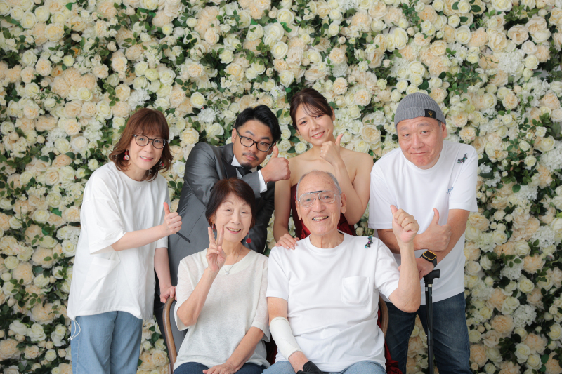 洋装ハウススタジオで家族フォト!