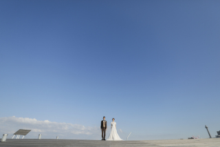 青空広がる大桟橋