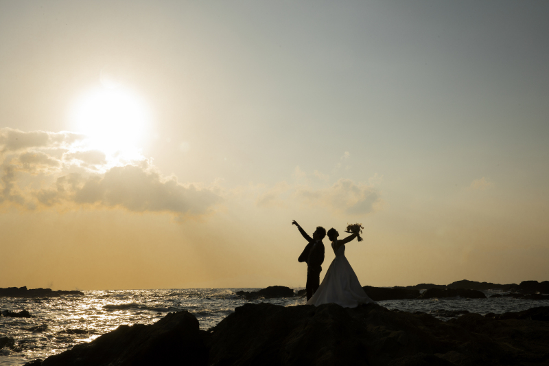 城ヶ島の夕日に溶け込むヘアメイク