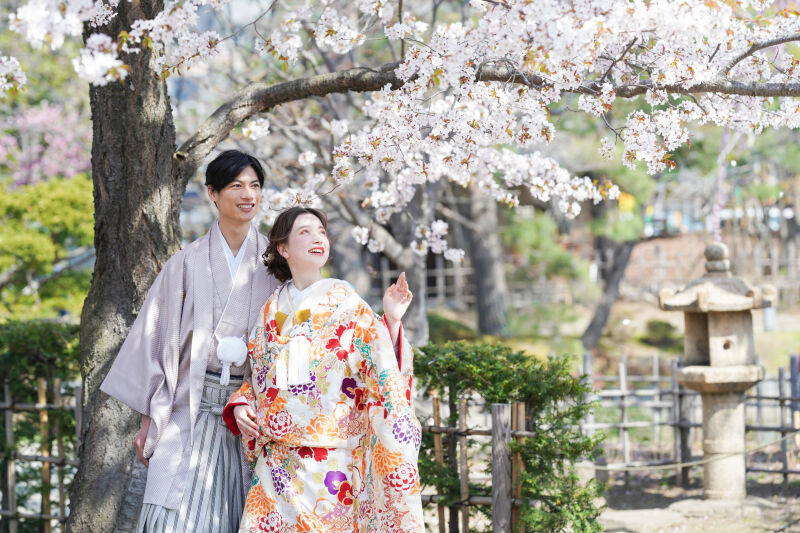 和装も洋装も!どっちも可愛い中島公園の桜ロケーション♡