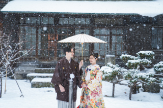和装をグッとおしゃれにしてくれる！雪ロケーション撮影♫