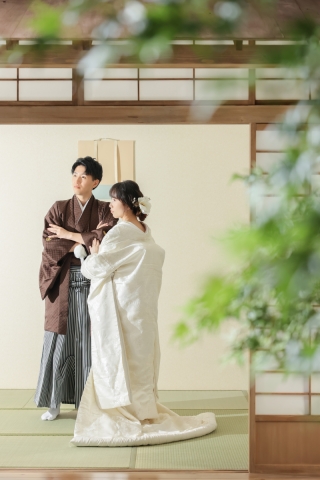 夏だからこそ、屋内庭園スタジオで