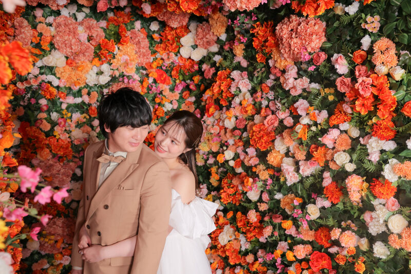 洋装ハウススタジオで華やかなウエディングフォト!