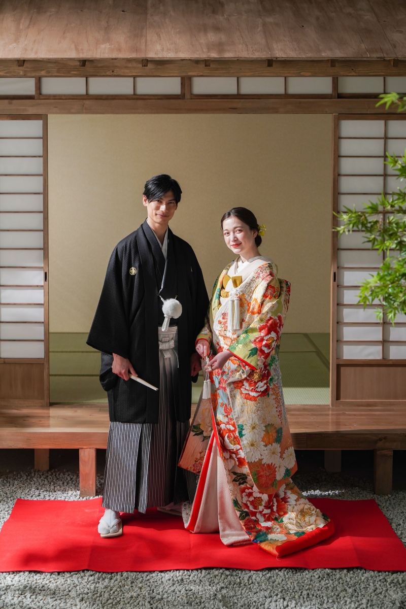 屋内庭園スタジオで本格的な和装ウエディングフォト！