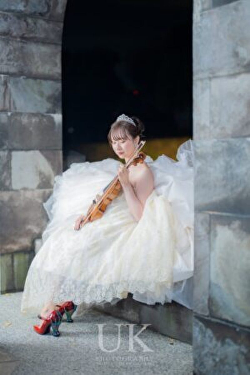 【結婚式前撮り】バイオリンとビオラの音色が響く東京駅マジックアワーに乗せた協奏曲