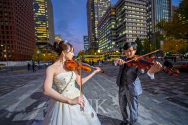 【結婚式前撮り】バイオリンとビオラの音色が響く東京駅マジックアワーに乗せた協奏曲