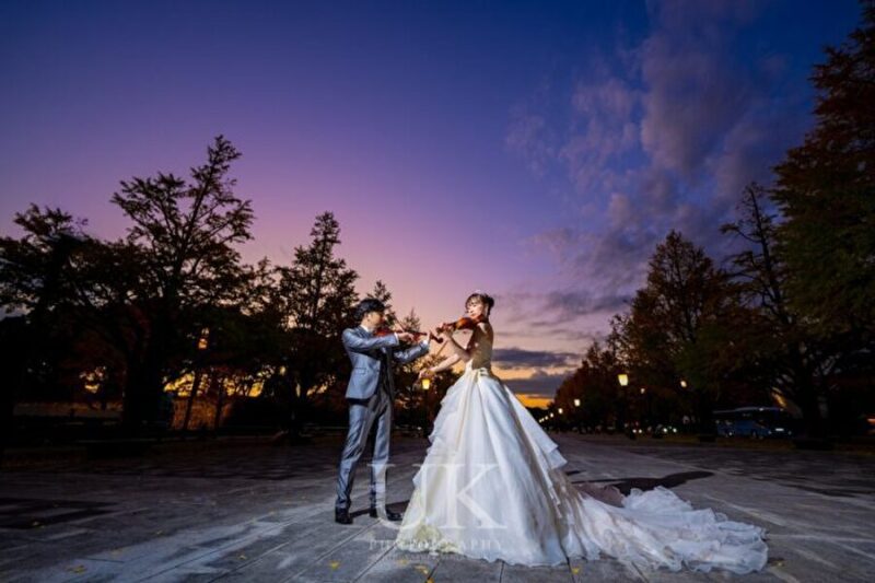 【結婚式前撮り】バイオリンとビオラの音色が響く東京駅マジックアワーに乗せた協奏曲