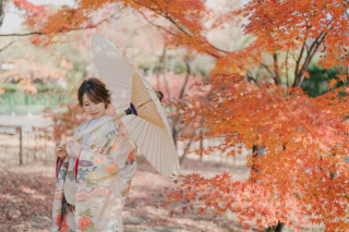 紅葉シーズンに前撮り撮影をご検討中の方へ♩