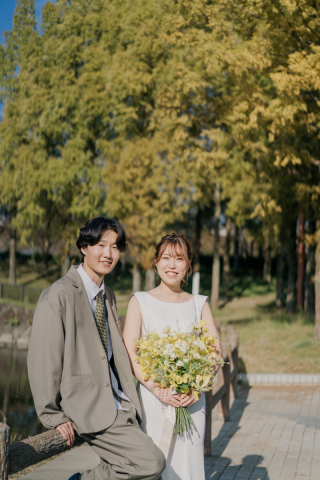 【大阪フォトウエディング】秋晴れと紅葉!グッドな前撮り日和 その1