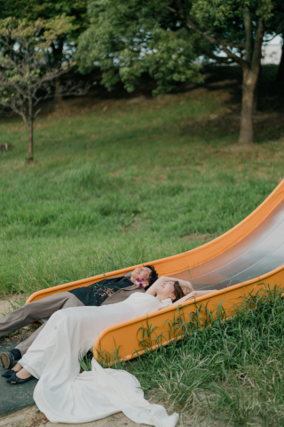 子ども時代にタイムスリップ!?エモさ満開公園フォト