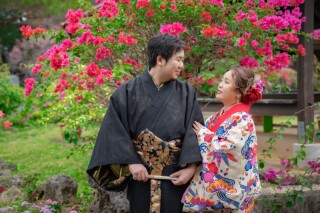 ドレスや、アクセサリーのお問い合わせもお気軽に♪