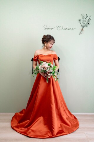 新入荷ドレス掲載してます!