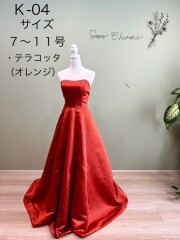 ブラックドレスでかっこよく!