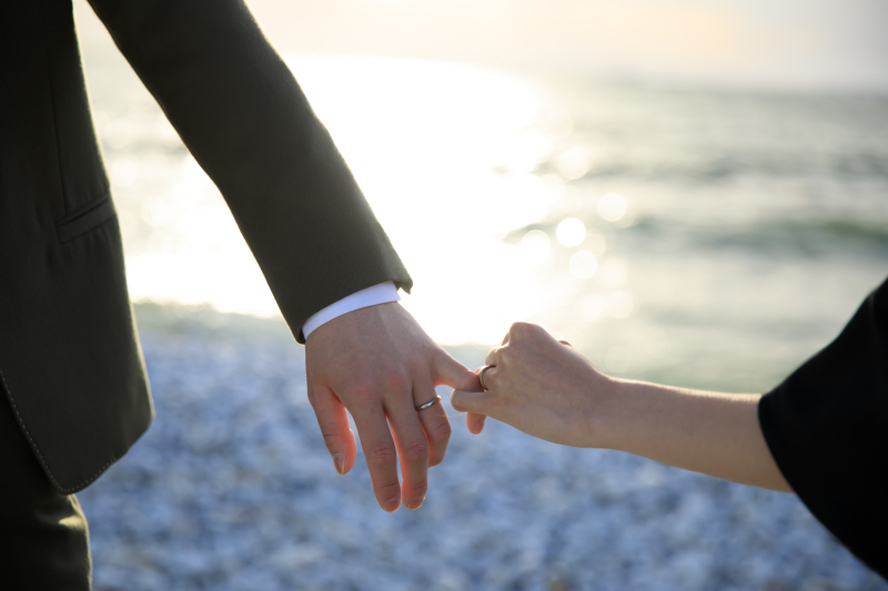 これからの季節におしゃれなビーチフォトを♪サンセットも◎