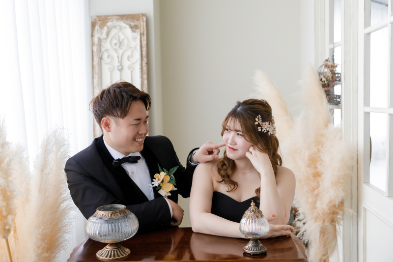 【ウェディングドレスもカラードレスも！】洋装2点スタジオ撮影 90,000円