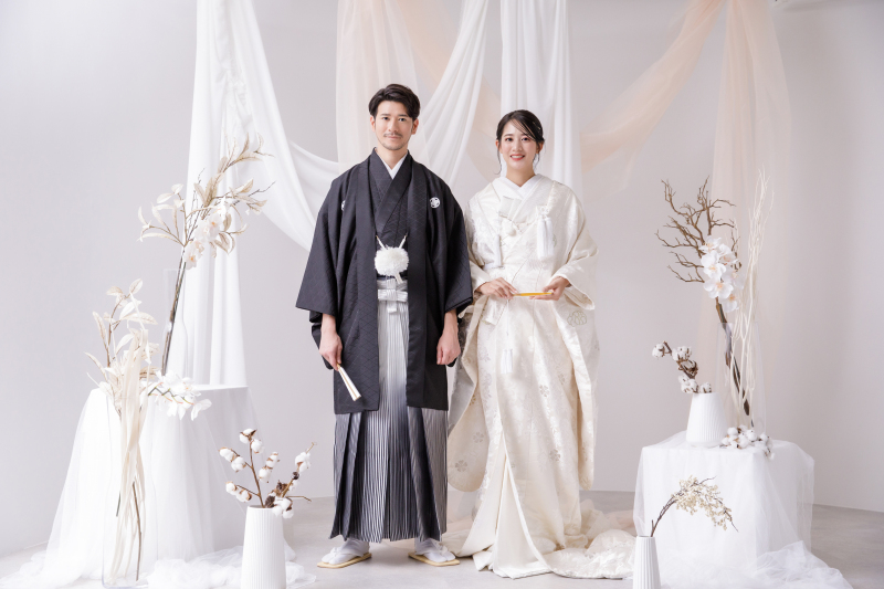 自然光の降り注ぐスタジオで和装撮影はいかがでしょうか?