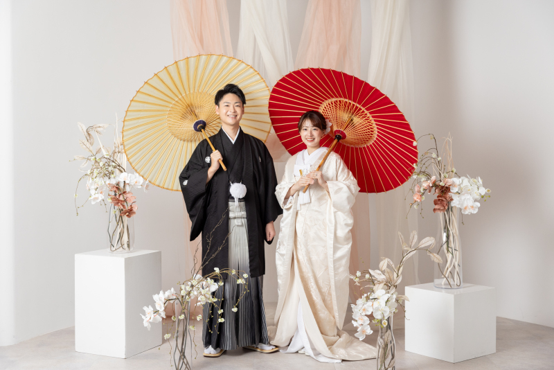 【6月末までの撮影で】和装＋洋装スタジオ撮影 196,000円&rarr;98,000円