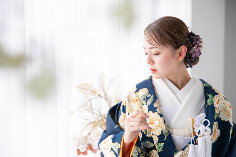 新婦様必見！！ヘッドアクセサリーの種類も豊富に取り揃えております♪