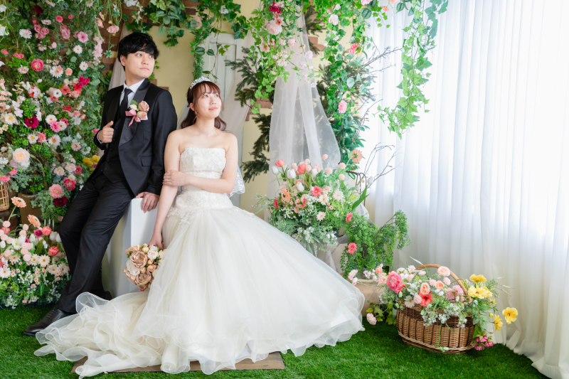 【先着15組様限定!】和装+洋装スタジオ撮影 196,000円→98,000円
